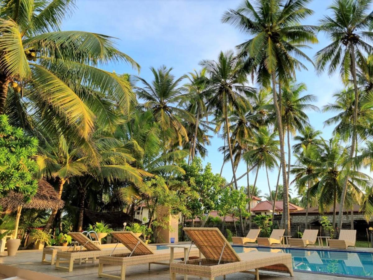 Golden Beach Paradise Tangalle Exterior foto