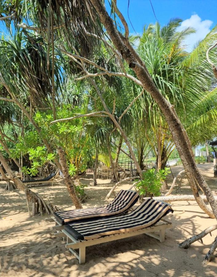 Golden Beach Paradise Tangalle Exterior foto
