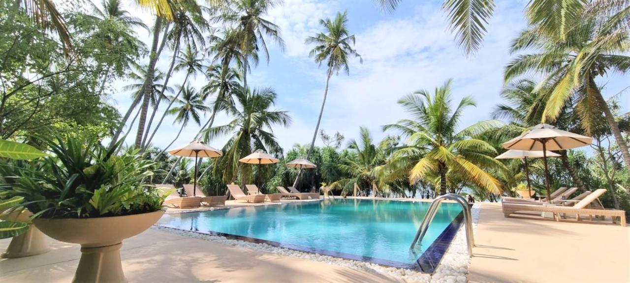 Golden Beach Paradise Tangalle Exterior foto